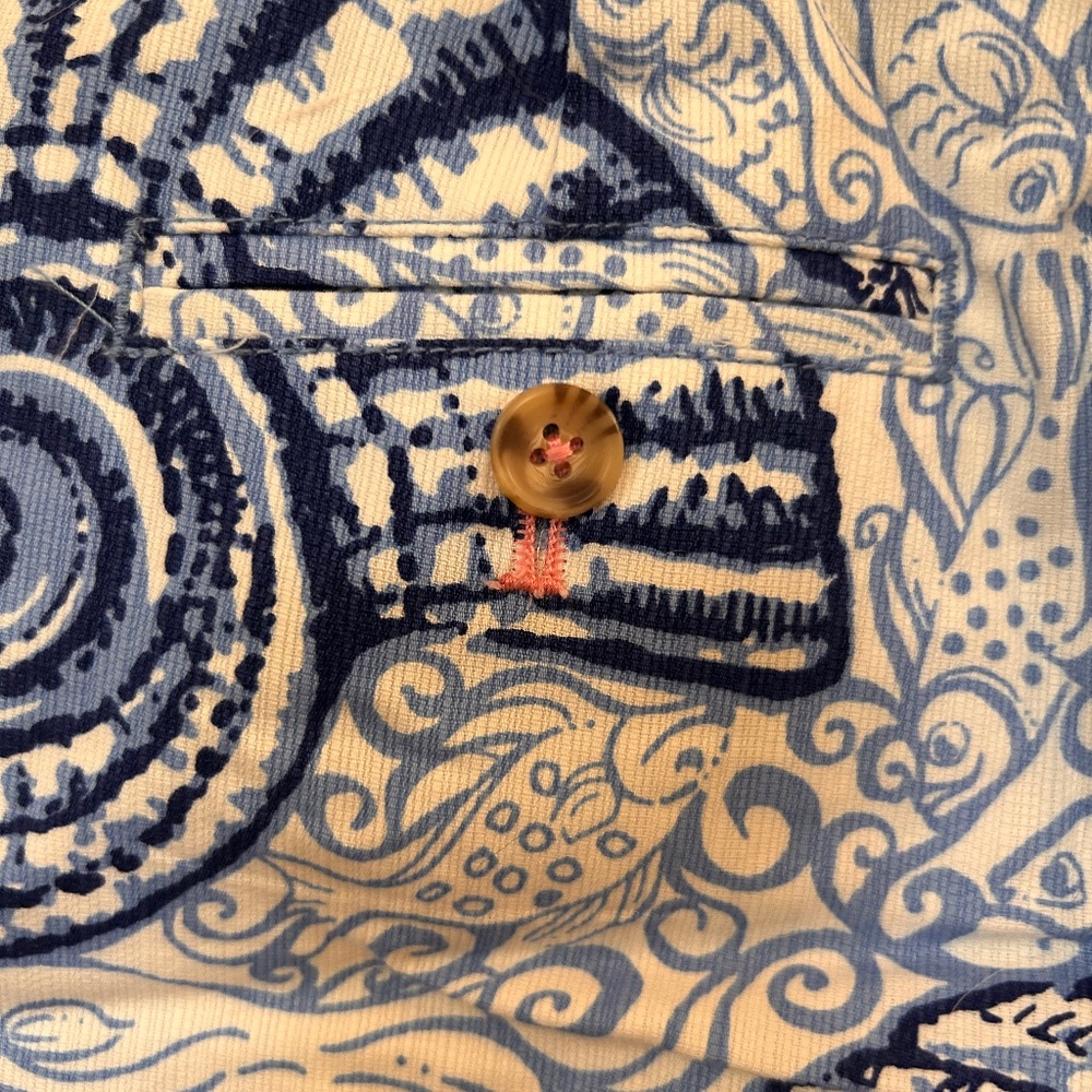 Excellent condition Boys Lilly Pulitzer shorts size 6